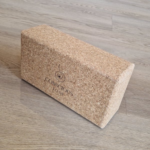 Portuguese_Cork_Block yoga